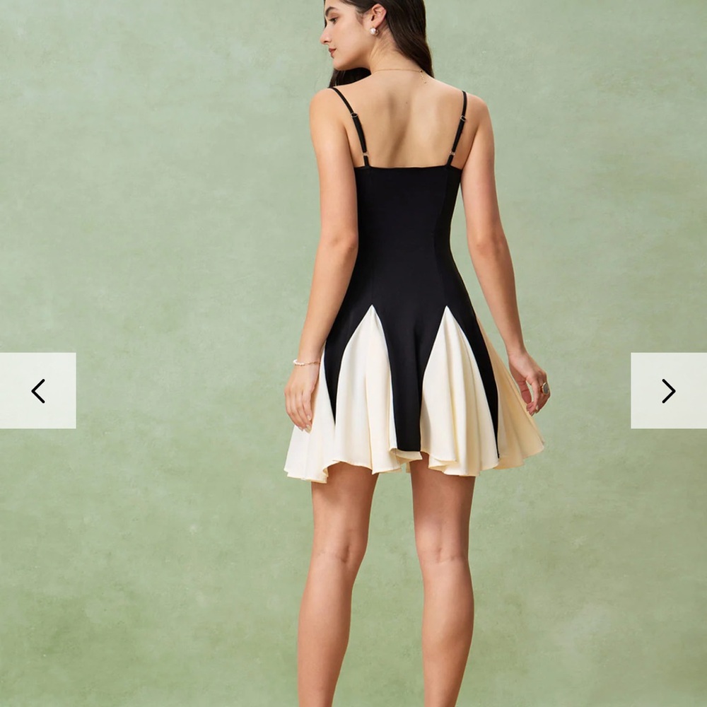 RIHOAS Black and Cream Contrast Mini Dress - Picture 2 of 6
